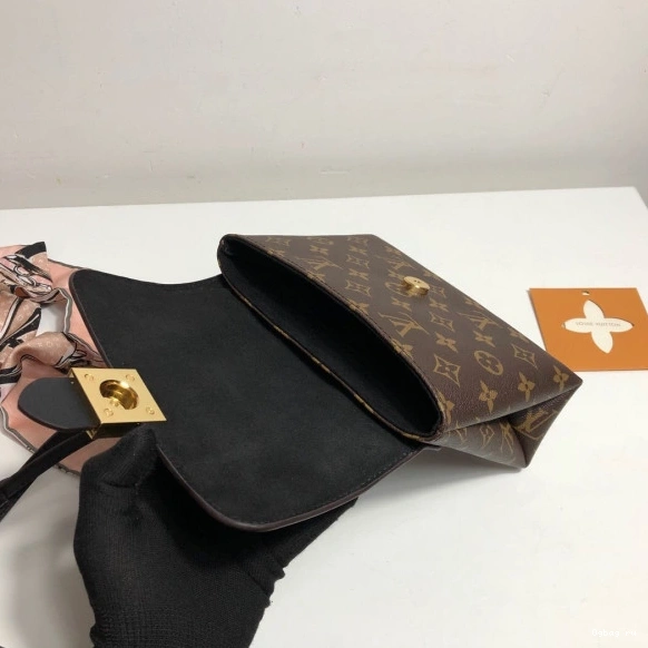 LOUIS BB LOCKY VUITTON 0723